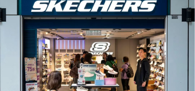 斯凯奇发出警告！川普政府反复无常，难以做出重大决策